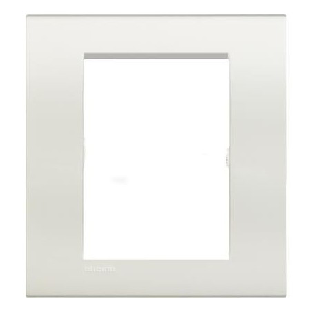 Placa 3+3 modulos blanca Bticino LNA4826BI